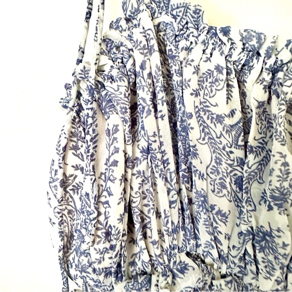 | vici • made you look paisley smocked tie strap maxi dress • medium | - Picture 13 of 17